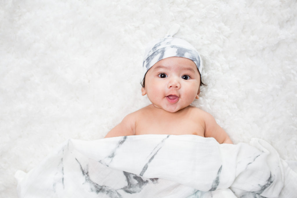 HELLO WORLD HAT & SWADDLE SET - NAVY main image 1