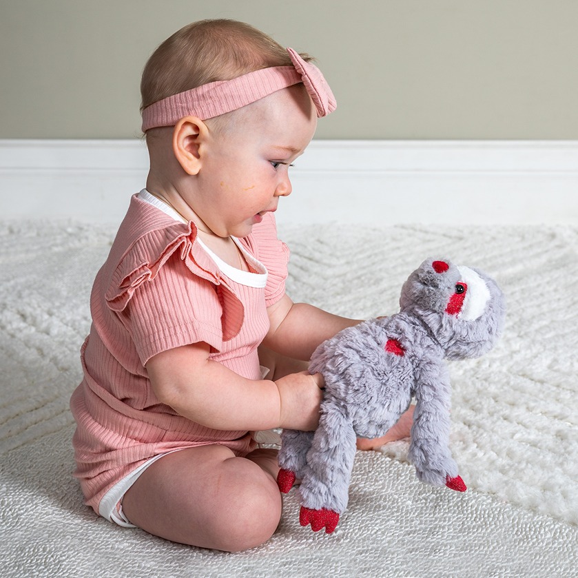 37893 Putty Sweetheart Sloth