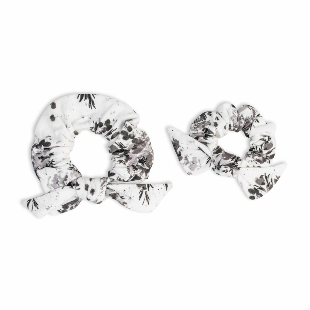 LJ261 Lulujo Mommy + Me Black Floral Hair Elastics