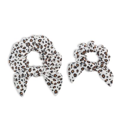 LJ262 Lulujo Mommy + Me Leopard Scrunchies